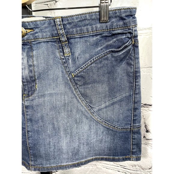 EUC BCBGeneration  Jeans Skirt - Picture 4 of 4
